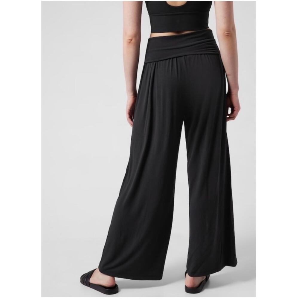 Athleta Studio Wide-Leg Pant in Black | Womens Size M *487419 - Picture 5 of 12
